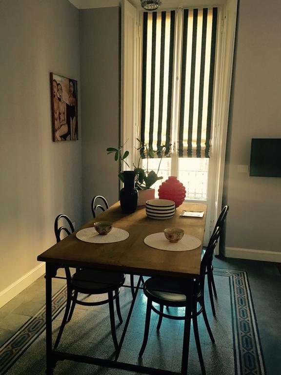 Zebra Rosso Apartment Milan Bilik gambar